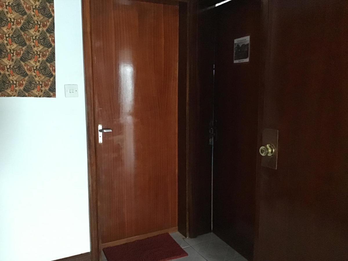 Anns Guesthouse Bakaugambia Dış mekan fotoğraf