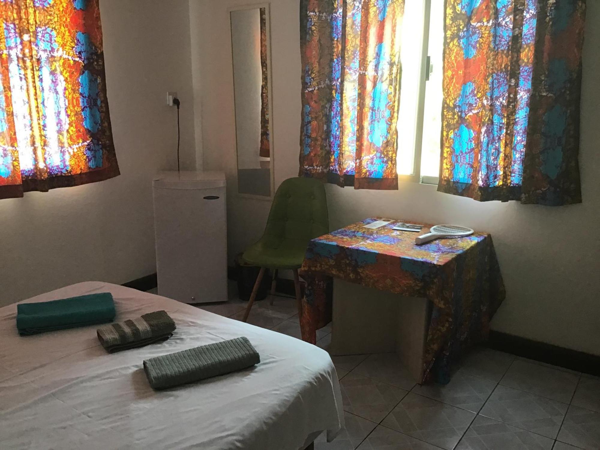 Anns Guesthouse Bakaugambia Dış mekan fotoğraf